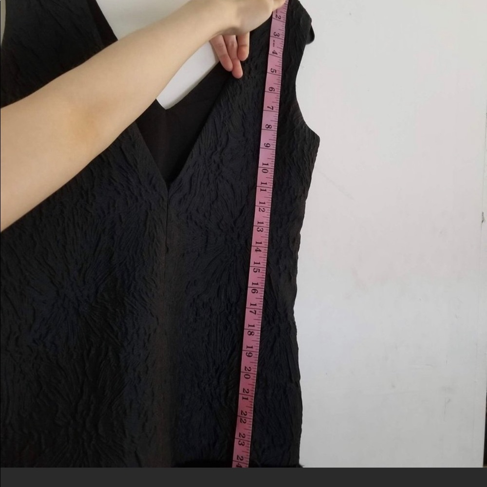BCBG MaxAzria Black Sleeveless Jamysen Feather Trim Jacquard Mini Dress Size 0 - Picture 10 of 11